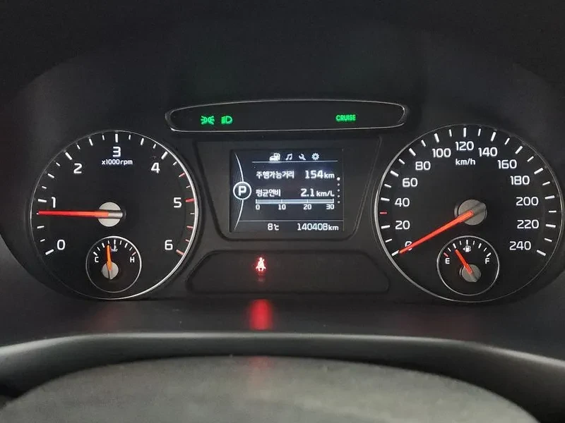 Kia Sorento 2.2 CRDI 4WD, снимка 8 - Автомобили и джипове - 54265434