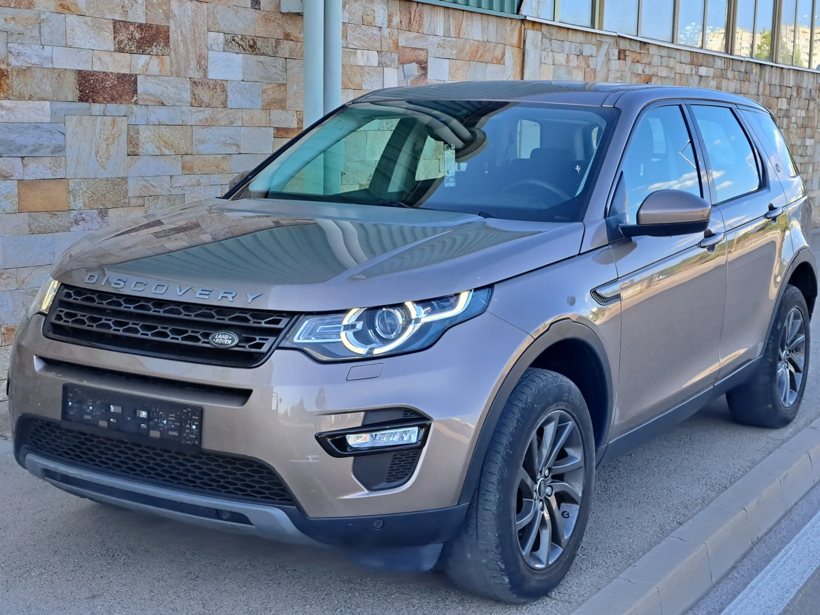 Land Rover Discovery SPORT 2.0D 149800км. - изображение 2