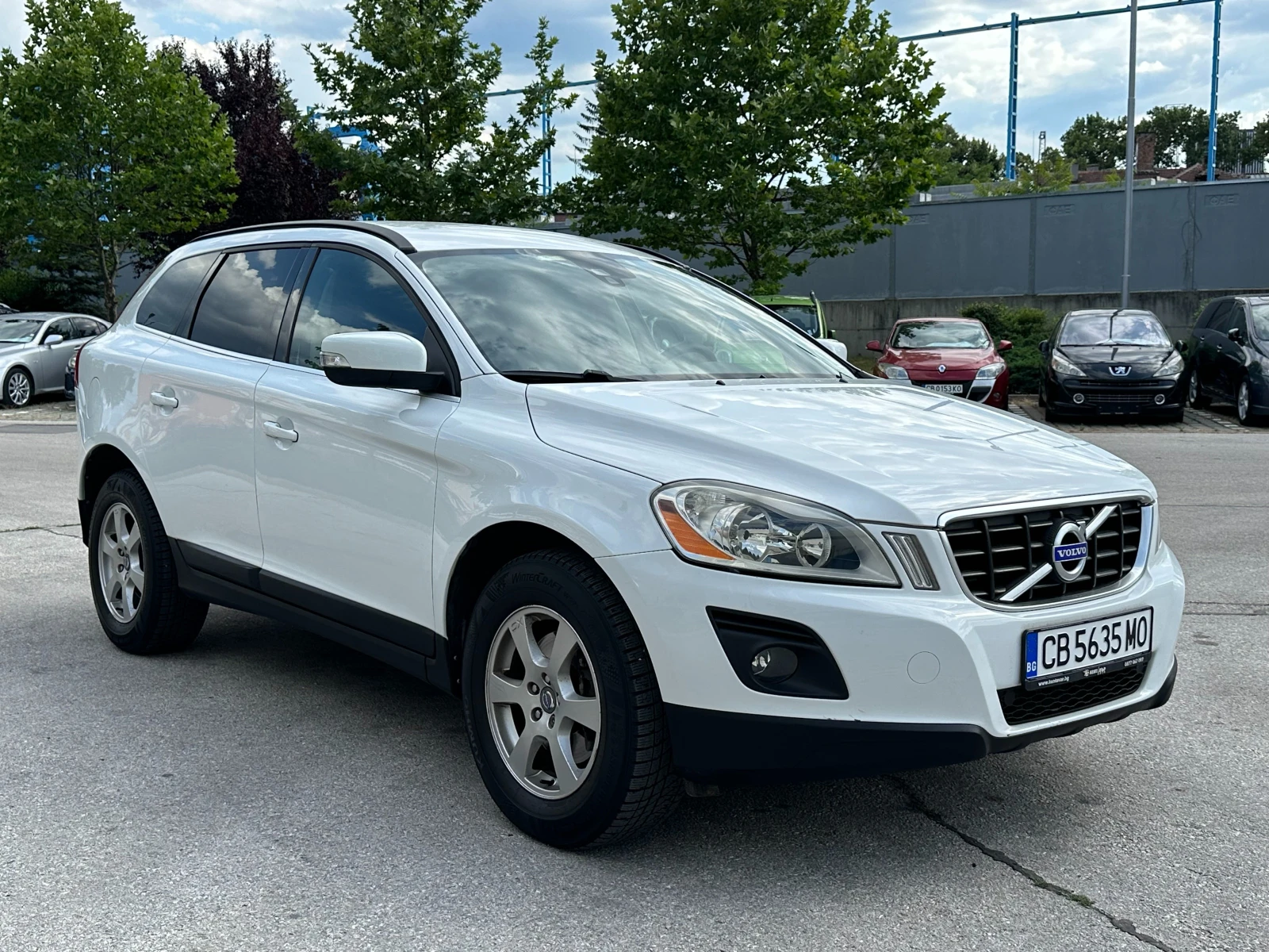 Volvo XC60 2.4d 205 к.с. - изображение 6