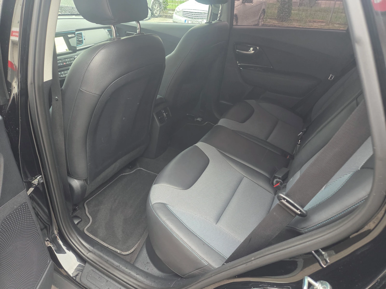 Kia Niro �-Niro/64kWh(204 Hp)Active/Distronic/Navi/�����a  | Mobile.bg � ����������� 16