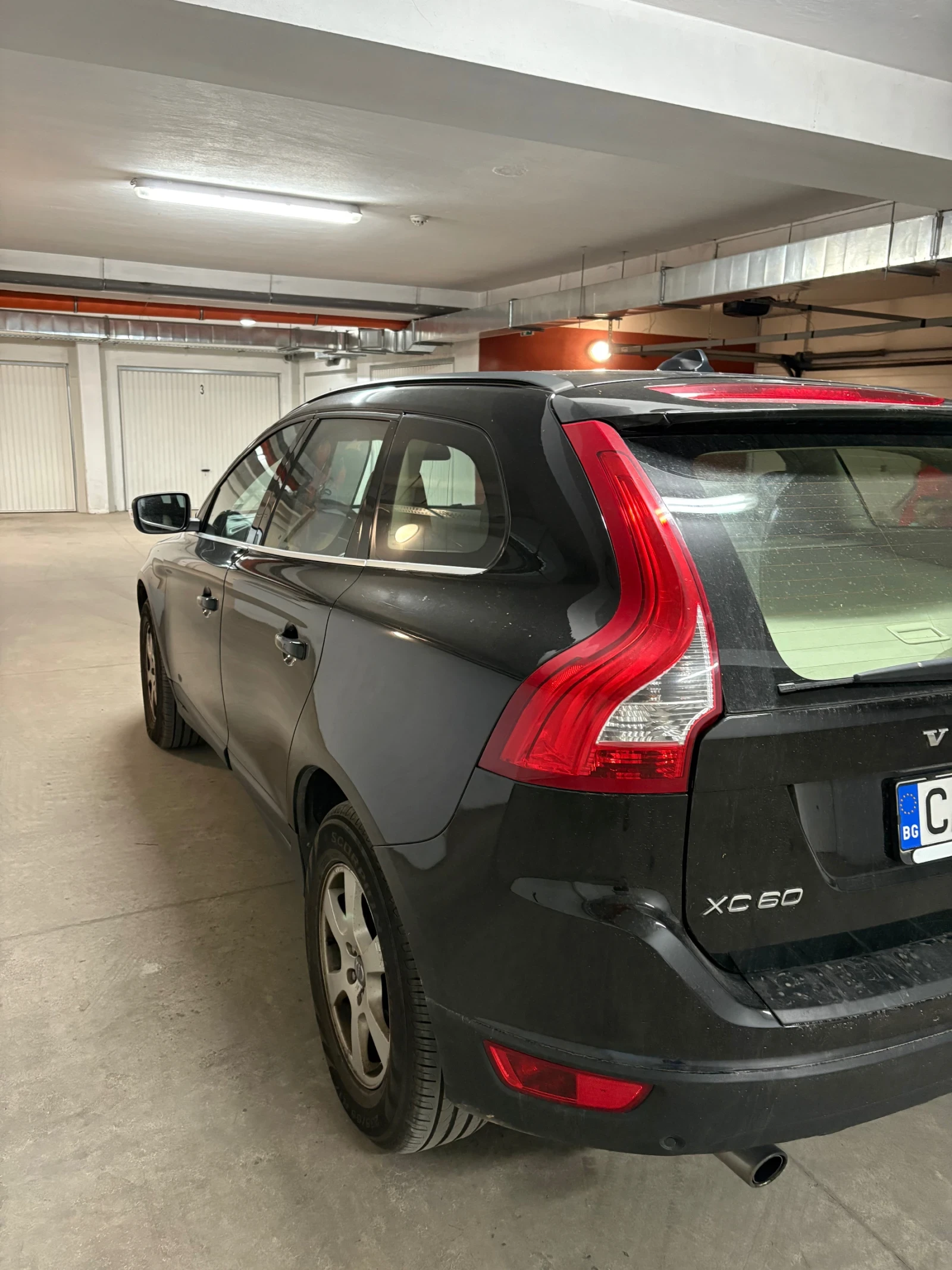 Volvo XC60, снимка 8 - Автомобили и джипове - 54552856
