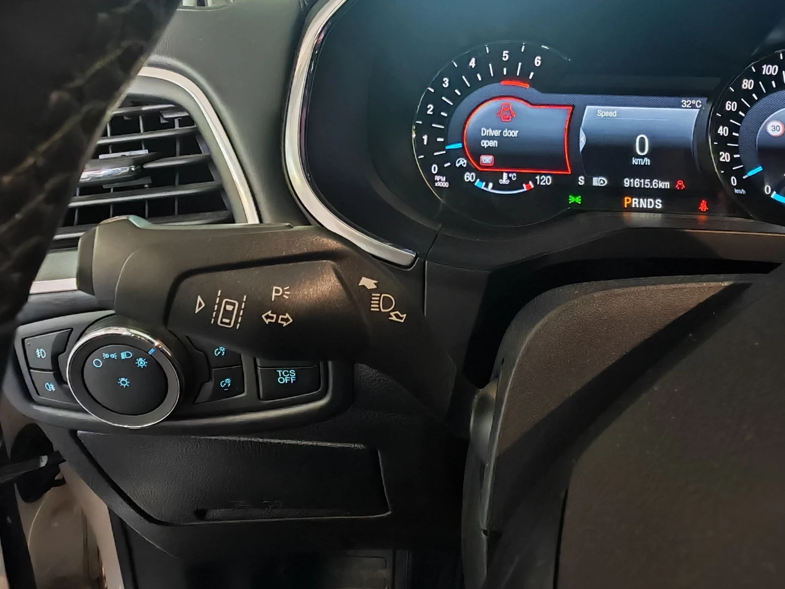 Ford Edge Vignale , снимка 17 - Автомобили и джипове - 55060997