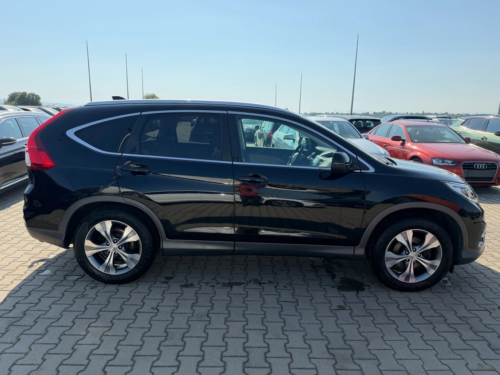 Honda Cr-v 1.6i-DTEC 4WD AVTOMAT/KOJA/NAVI/KAMERA EURO 6, снимка 5 - Автомобили и джипове - 55101258