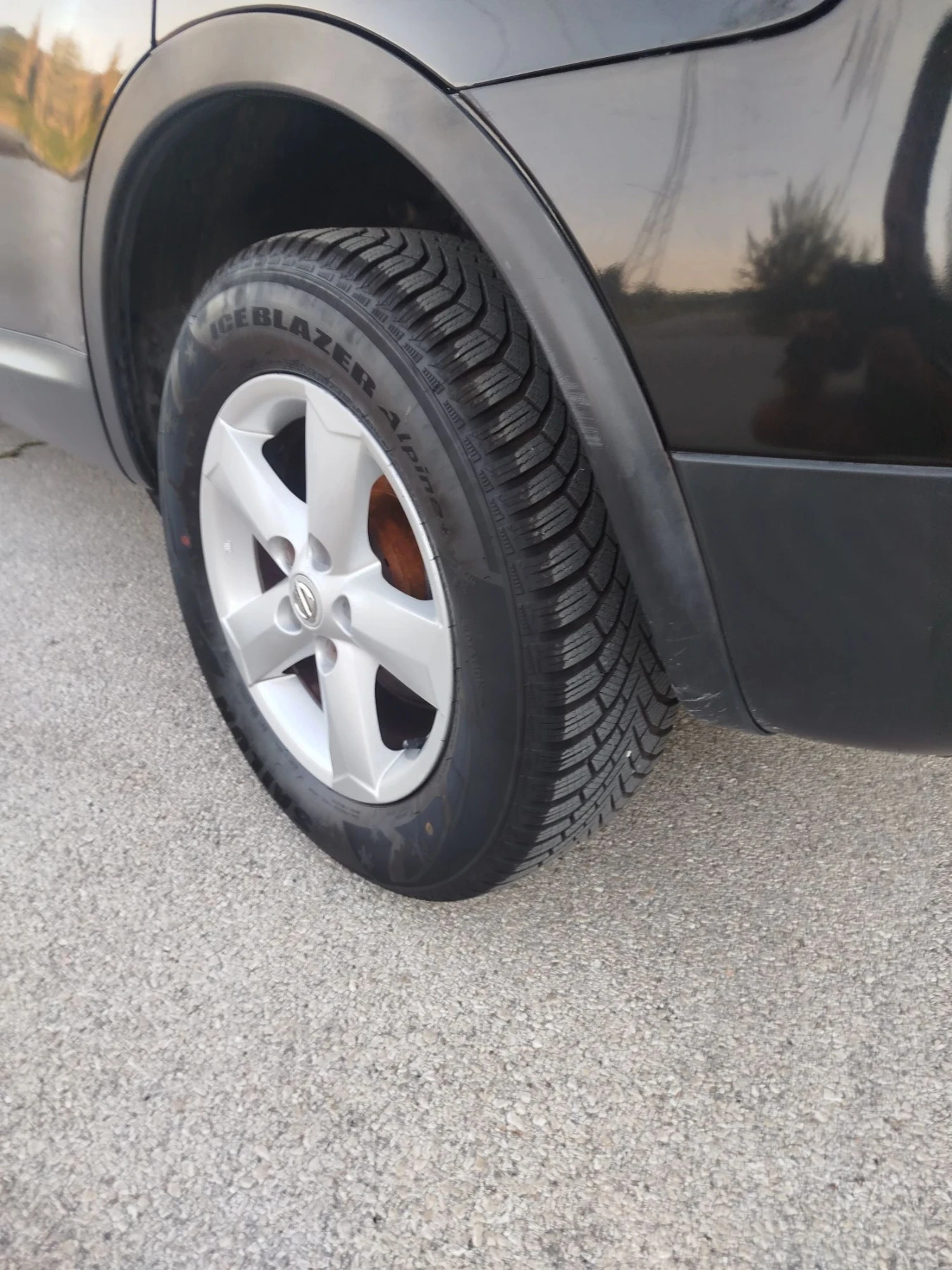Nissan Qashqai 1.5 dci, снимка 11 - Автомобили и джипове - 55671354