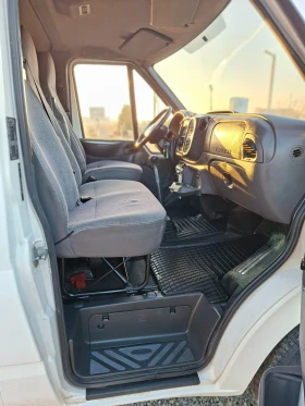 Ford Transit 2.4TD 125k.c., снимка 10