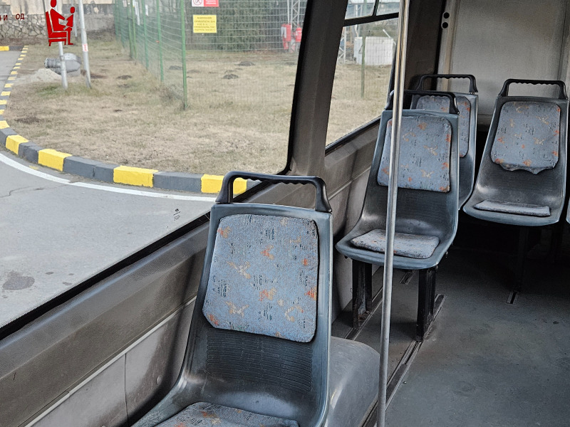 Iveco Daily пътнически, снимка 6 - Бусове и автобуси - 46467865