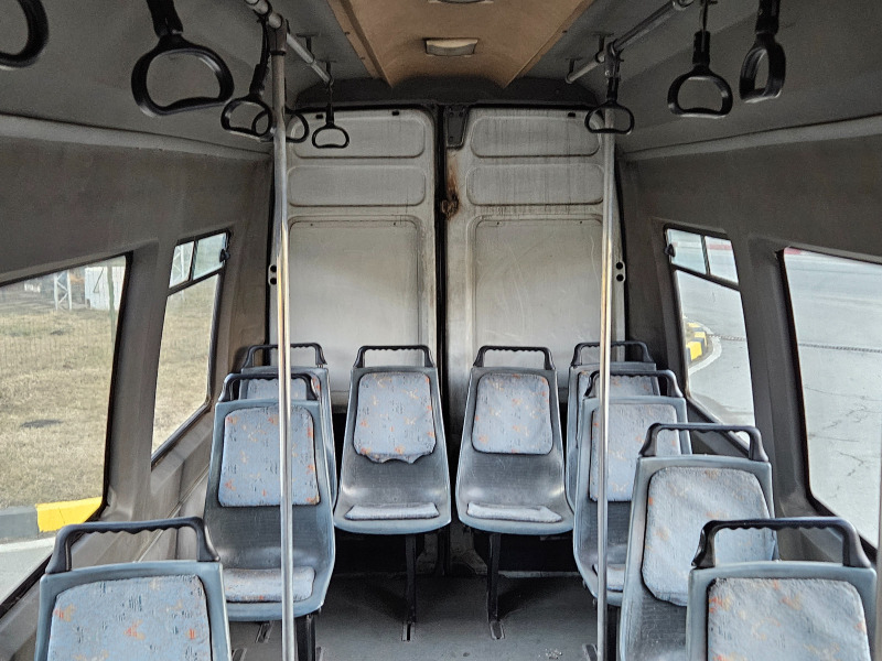 Iveco Daily пътнически, снимка 8 - Бусове и автобуси - 46467865