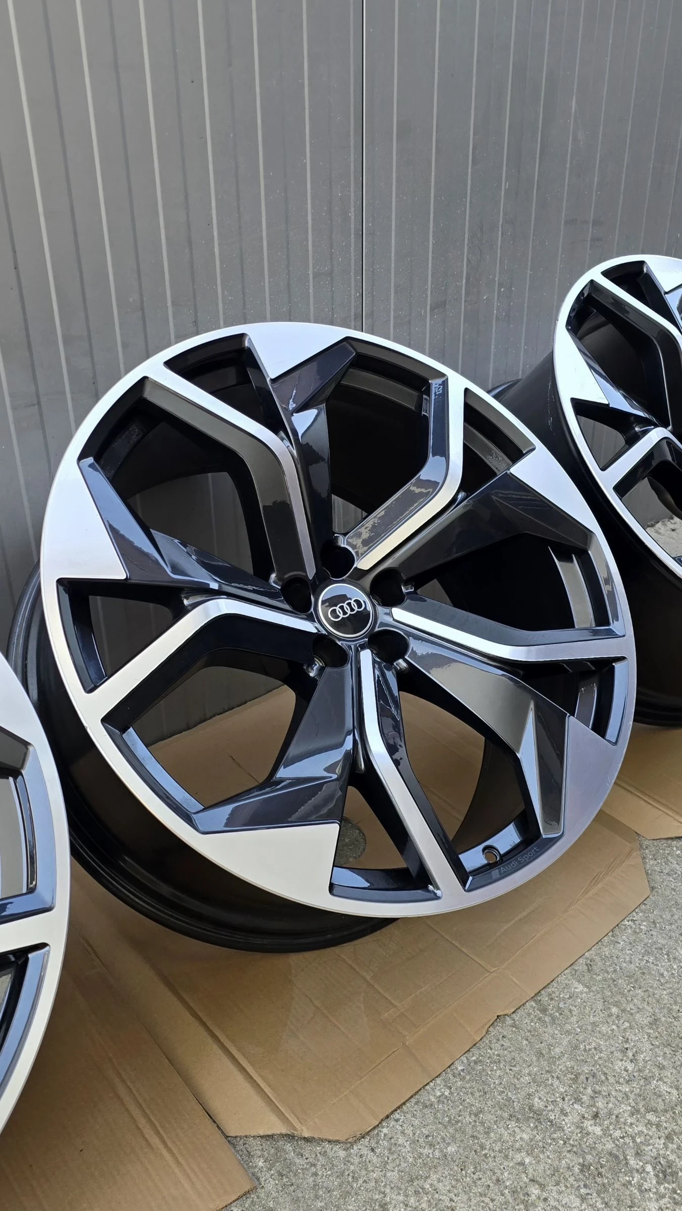   Audi RSQ8 | Mobile.bg   13