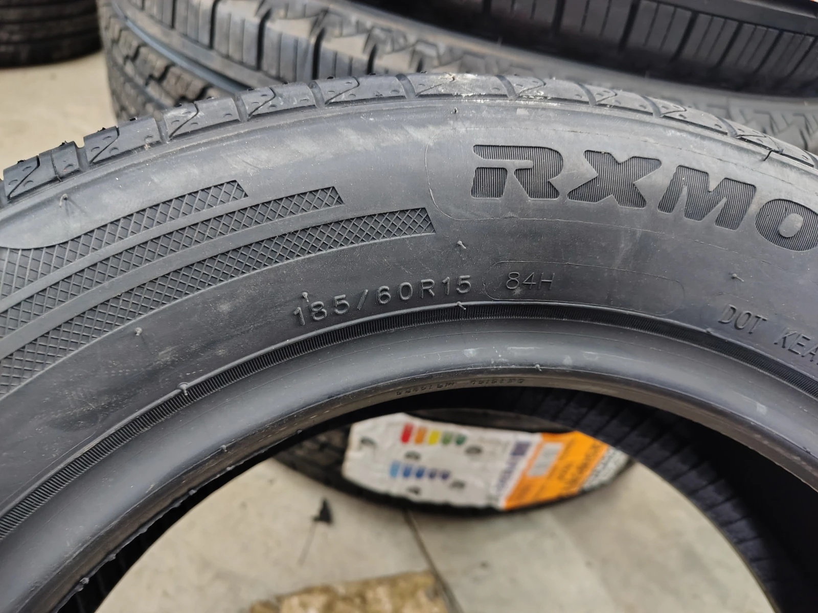 Гуми Летни 185/60R15, снимка 6 - Гуми и джанти - 55840269