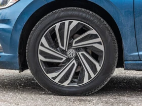 VW Jetta EXECLINE* ОБДУХ* ПОДГРЕВИ* BEATS* АМБИЕНТ* DIGITAL, снимка 6