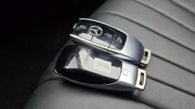 Mercedes-Benz CLS 300 AMG* LINE* BURMESTER* ХЕДЪП* LANE* ASSIST* , снимка 16
