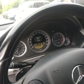 Mercedes-Benz E 250, снимка 1