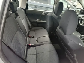 Subaru Forester 2.0I ГАЗ АВТОМАТИК, снимка 12