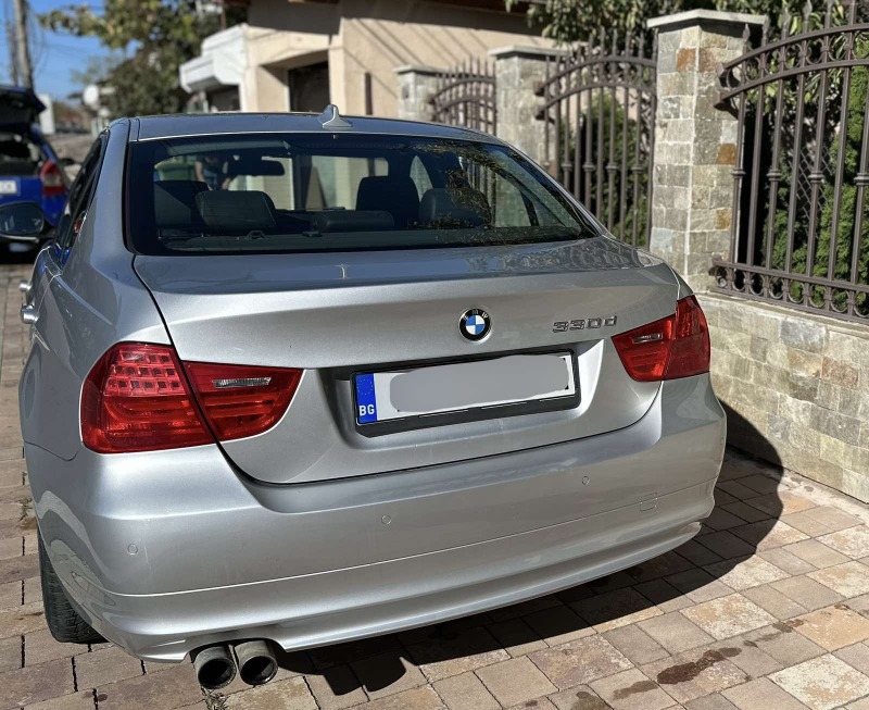 BMW 330 Xdrive LCI Navi, снимка 5 - Автомобили и джипове - 46318715