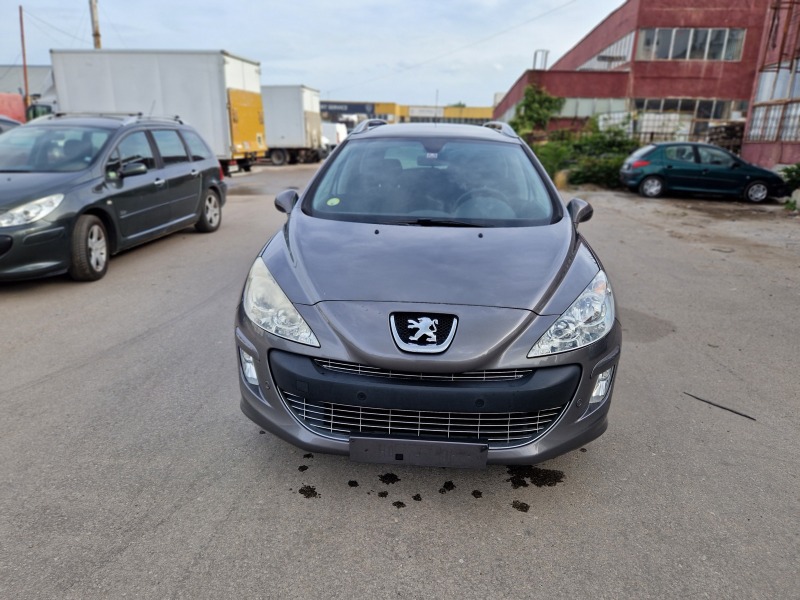 Peugeot 308 1.6I/Panorama, снимка 8 - Автомобили и джипове - 46191238