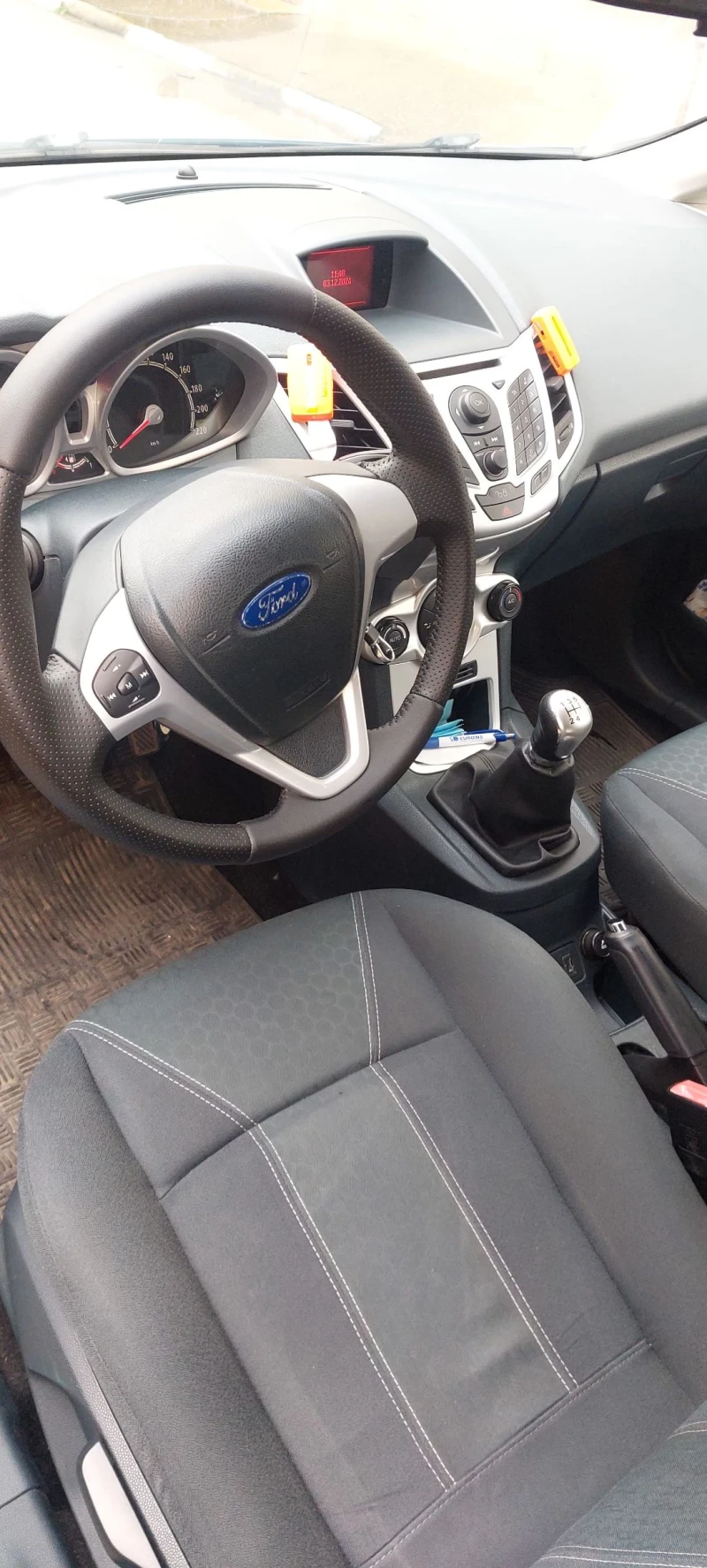 Ford Fiesta, снимка 4 - Автомобили и джипове - 48209840