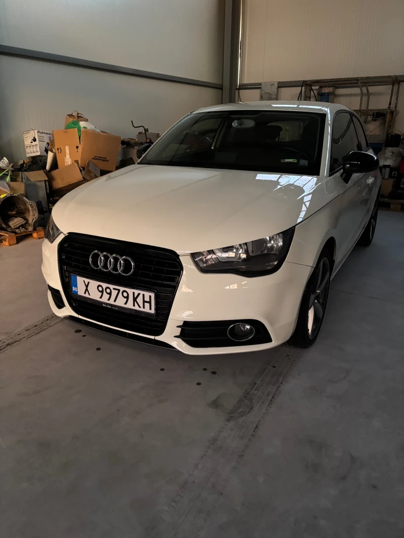 Audi A1 1.6TDI, снимка 11 - Автомобили и джипове - 49485535