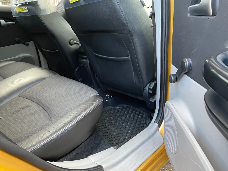 Kia Ceed TAXI , снимка 12 - Автомобили и джипове - 52960261