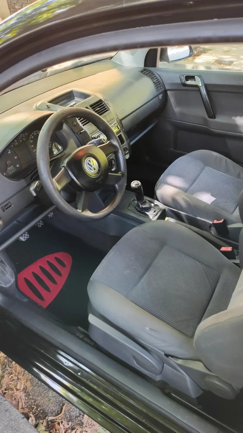 VW Polo, снимка 5 - Автомобили и джипове - 52825411