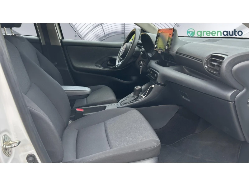 Toyota Yaris 1.5 HSD, Месечна вноска от 182  , снимка 9 - Автомобили и джипове - 53095242