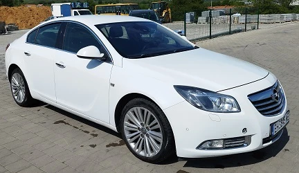 Opel Insignia - 10500 лв. - 94077700 1