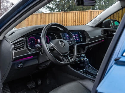 VW Jetta EXECLINE* ОБДУХ* ПОДГРЕВИ* BEATS* АМБИЕНТ* DIGITAL, снимка 7 - Автомобили и джипове - 54141519