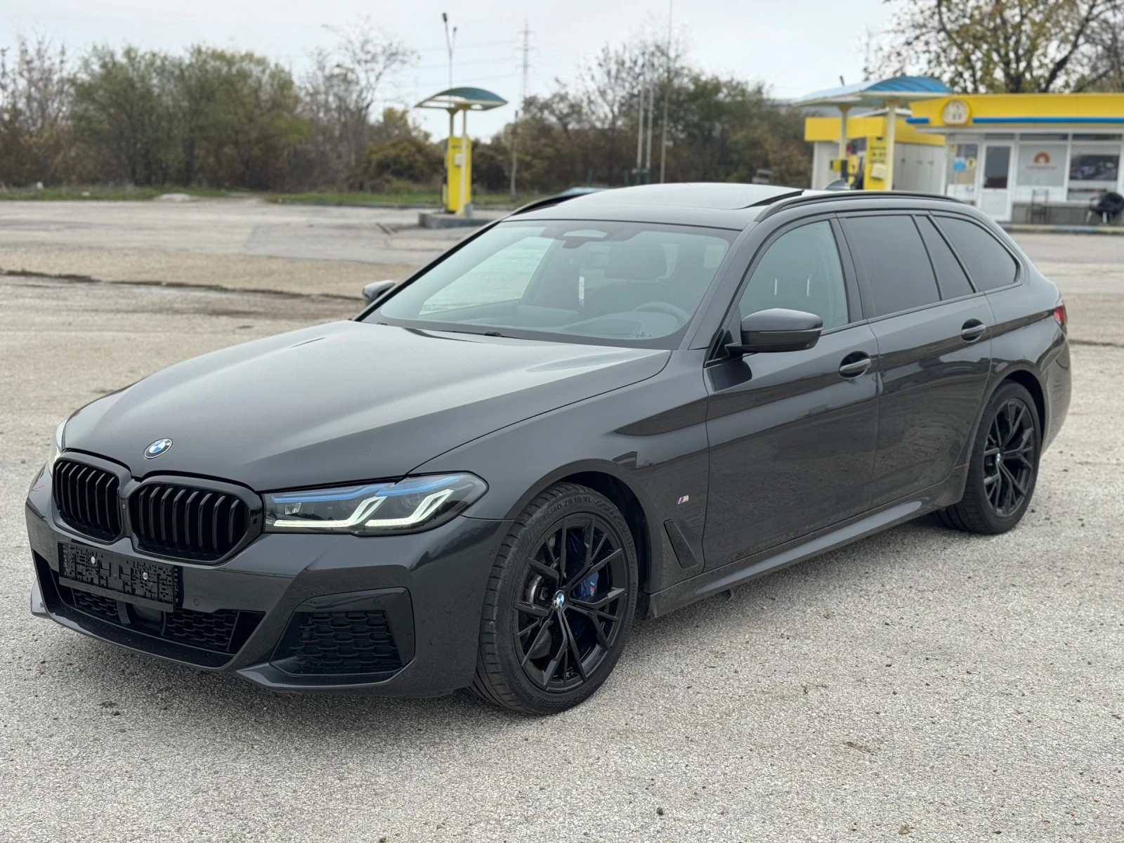 BMW 530 xdM-packШвейцария, снимка 1