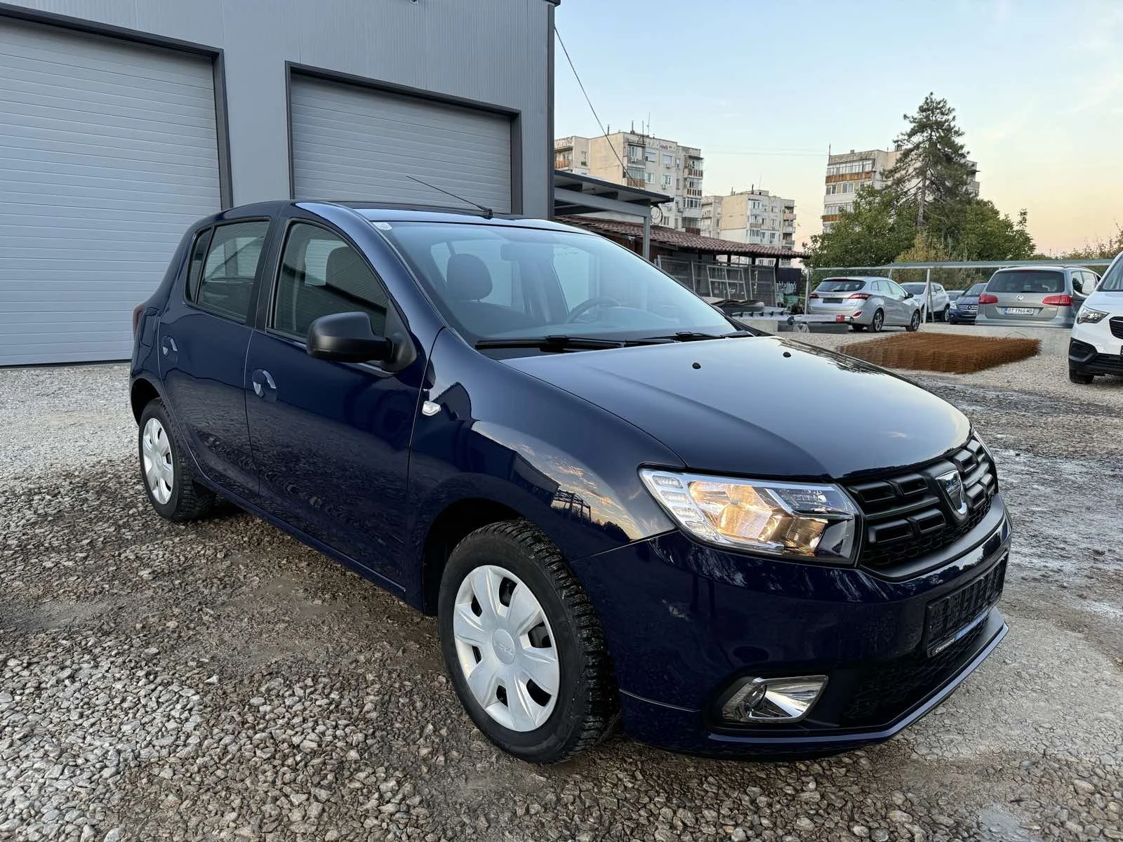 Dacia Sandero Benzin* FACE* 07.2019* 049000km - изображение 2