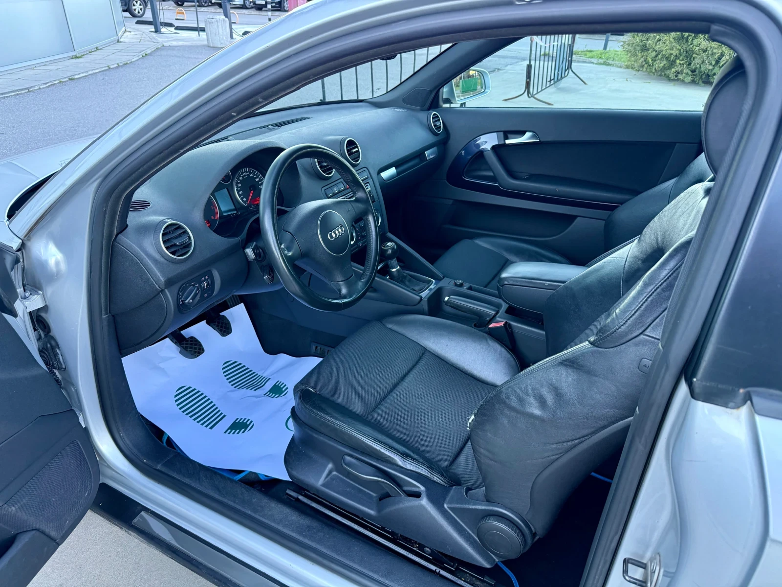 Audi A3 1.6  - изображение 8