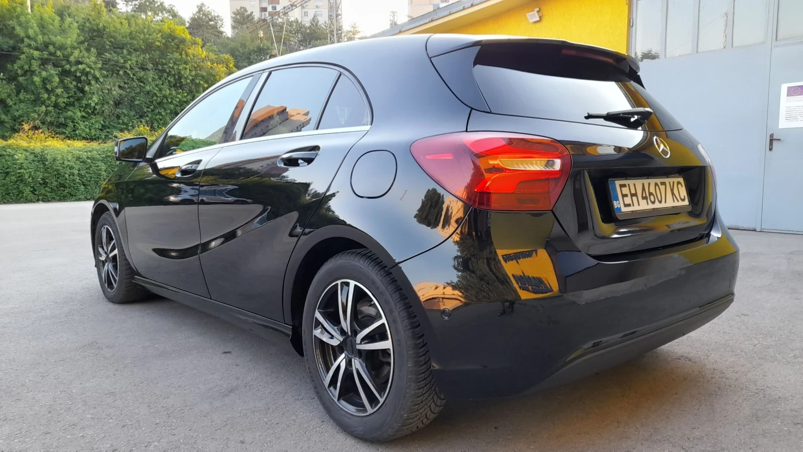 Mercedes-Benz A 180 1.6i - изображение 4