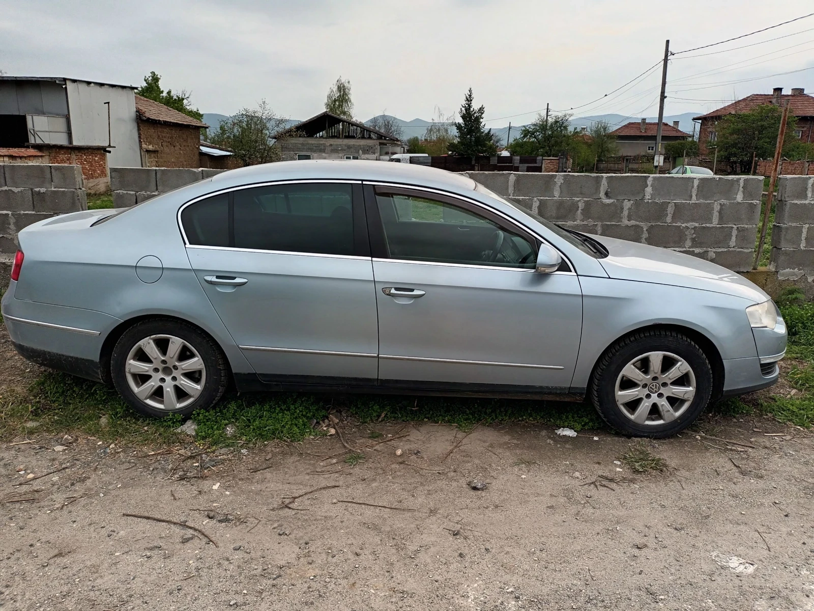 VW Passat 2.0 ТДИ 140 кс. BMP - изображение 2