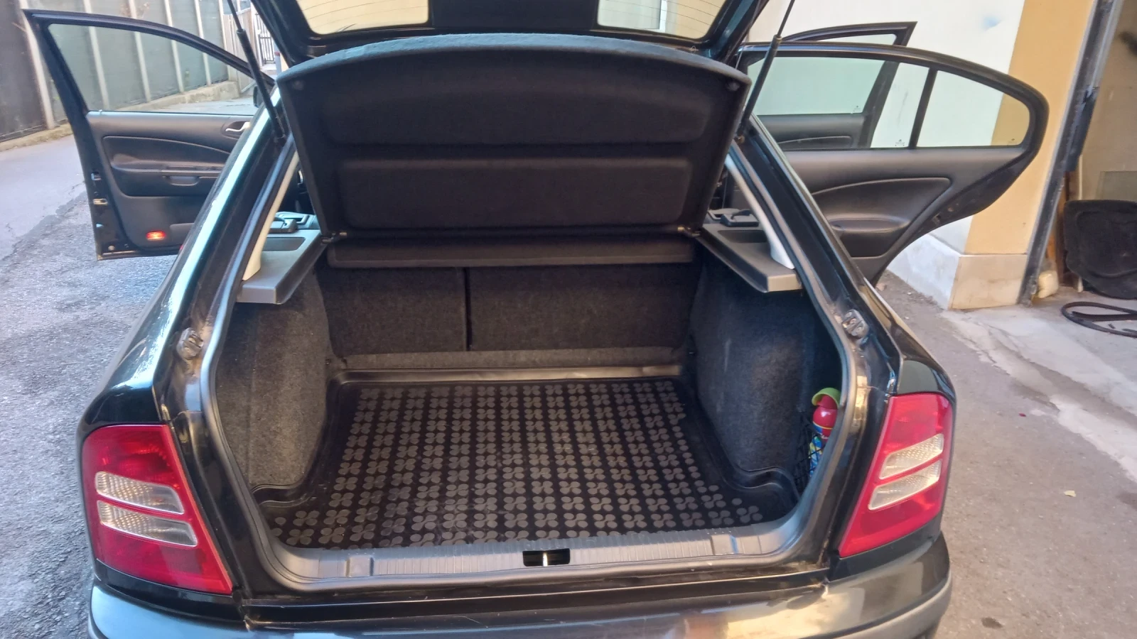 Skoda Octavia 1.8 TURBO / 20V / RS  | Mobile.bg   12