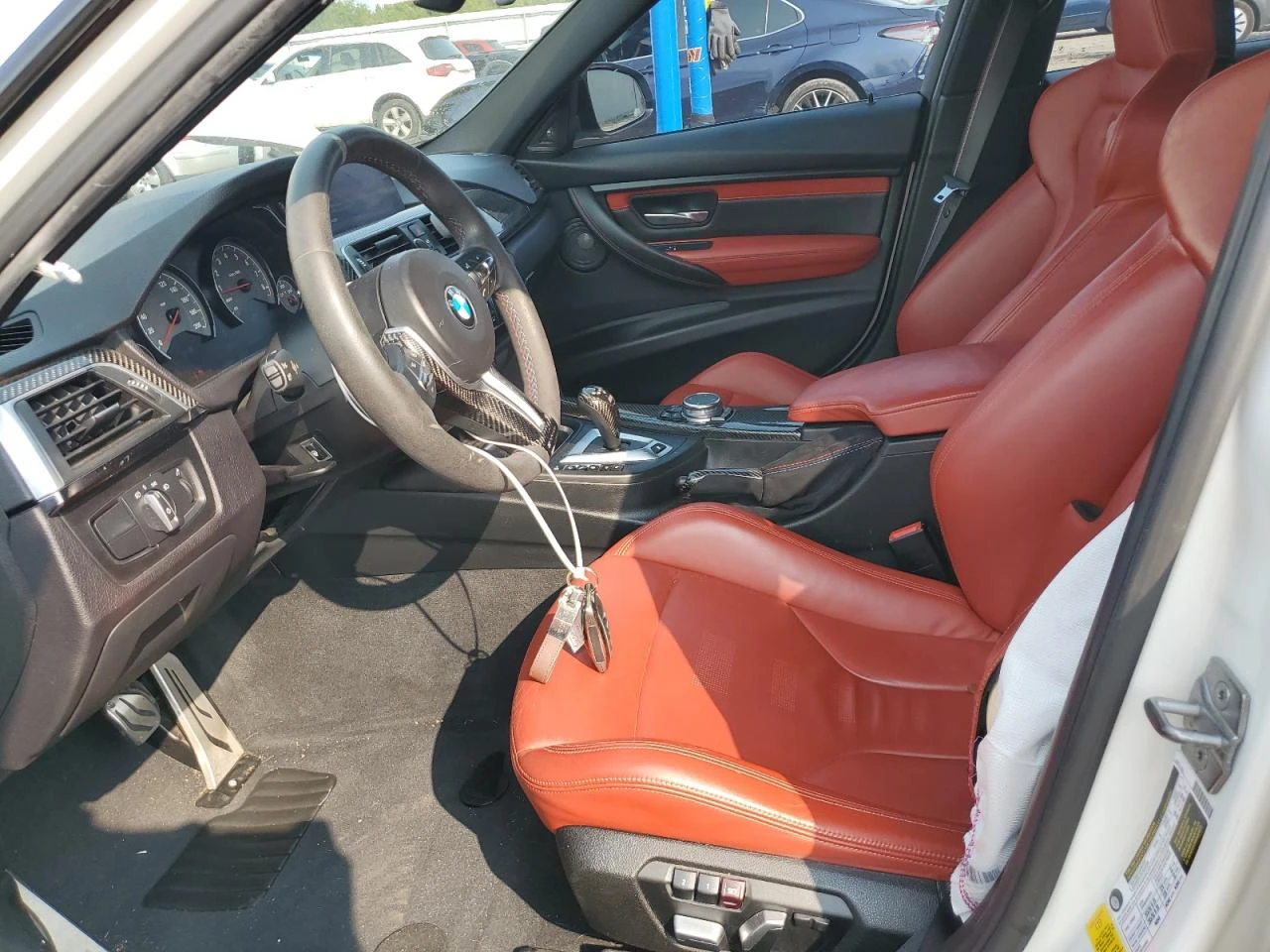 BMW M3 АВТОФИНАНСИРАНЕ - изображение 7
