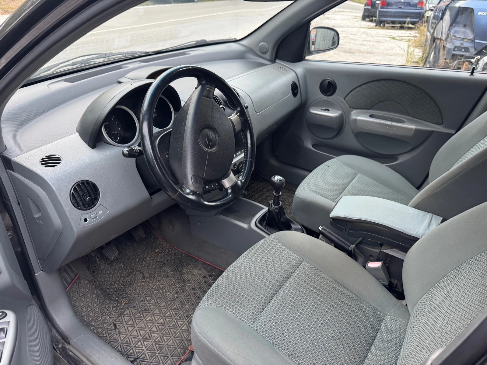 Chevrolet Kalos 1.4 - изображение 3