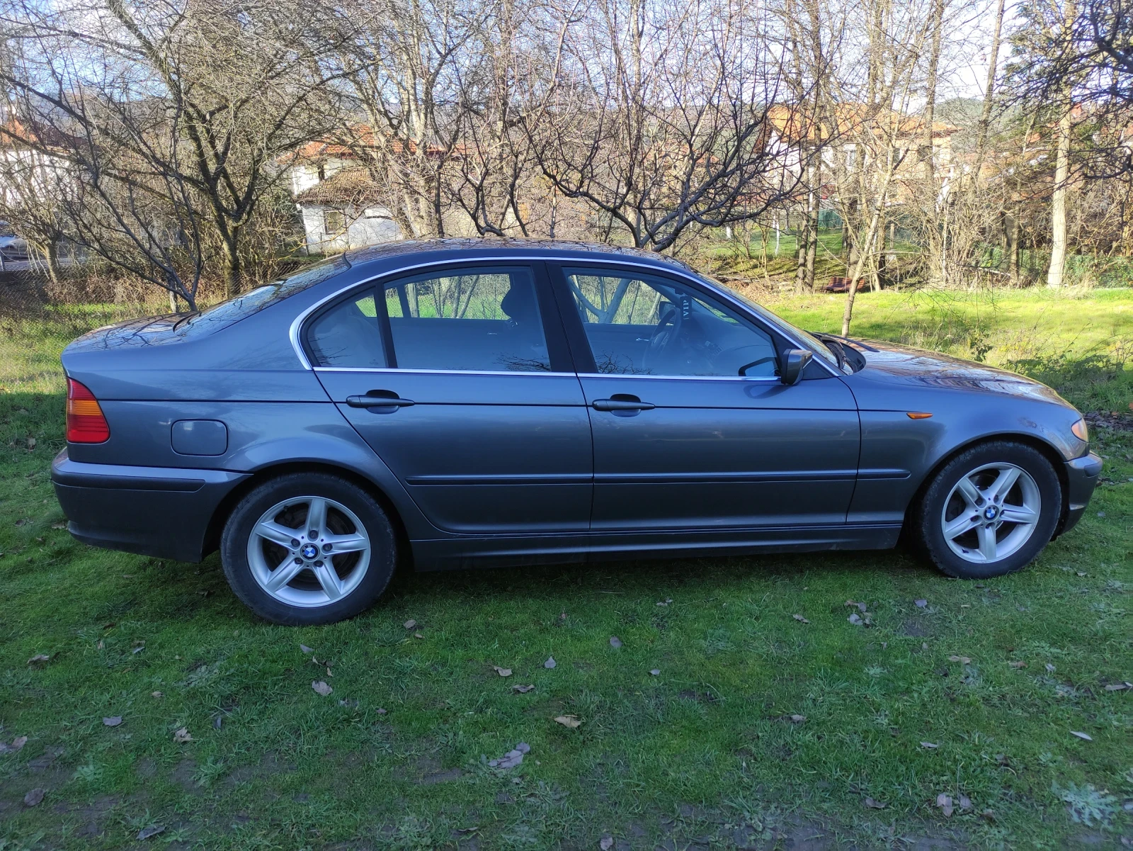 BMW 320 2.2 - изображение 3