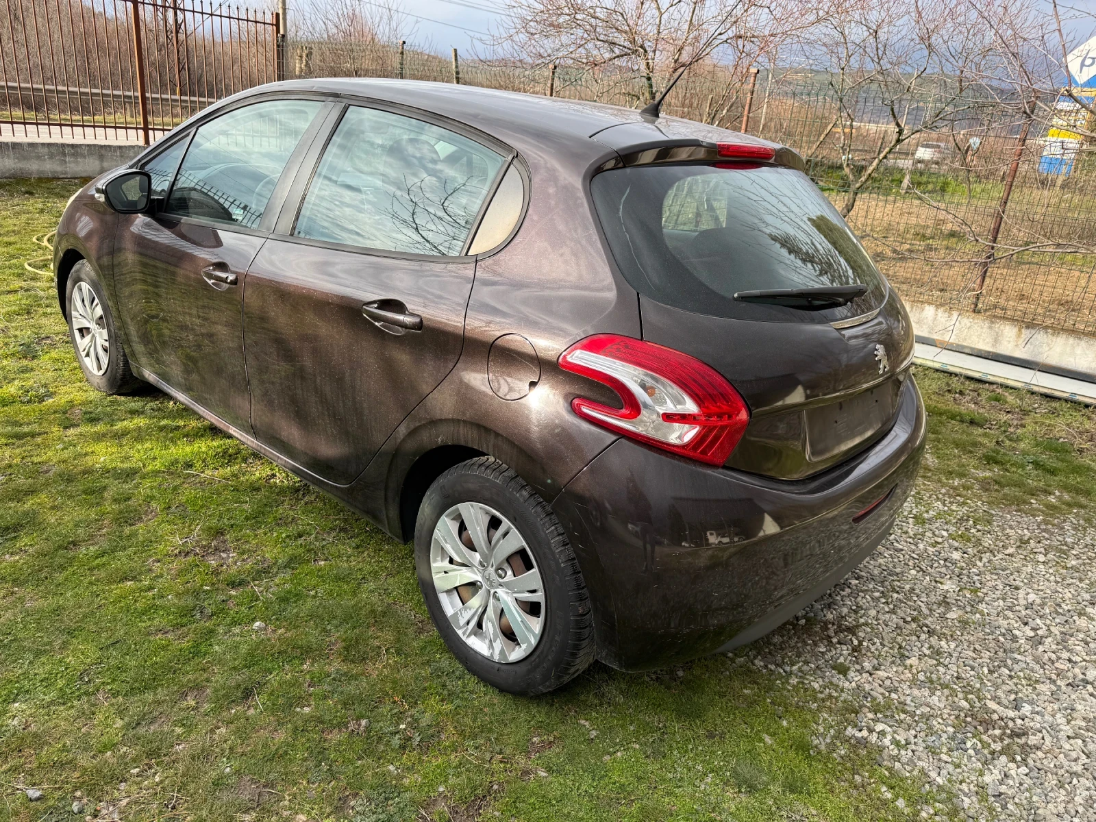 Peugeot 208 * 1.4HDI*  - изображение 2