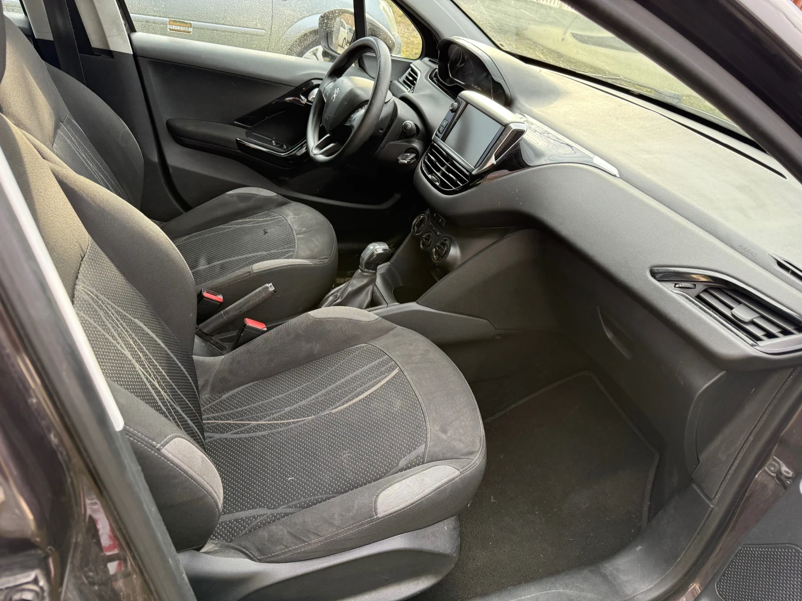 Peugeot 208 * 1.4HDI*  - изображение 7