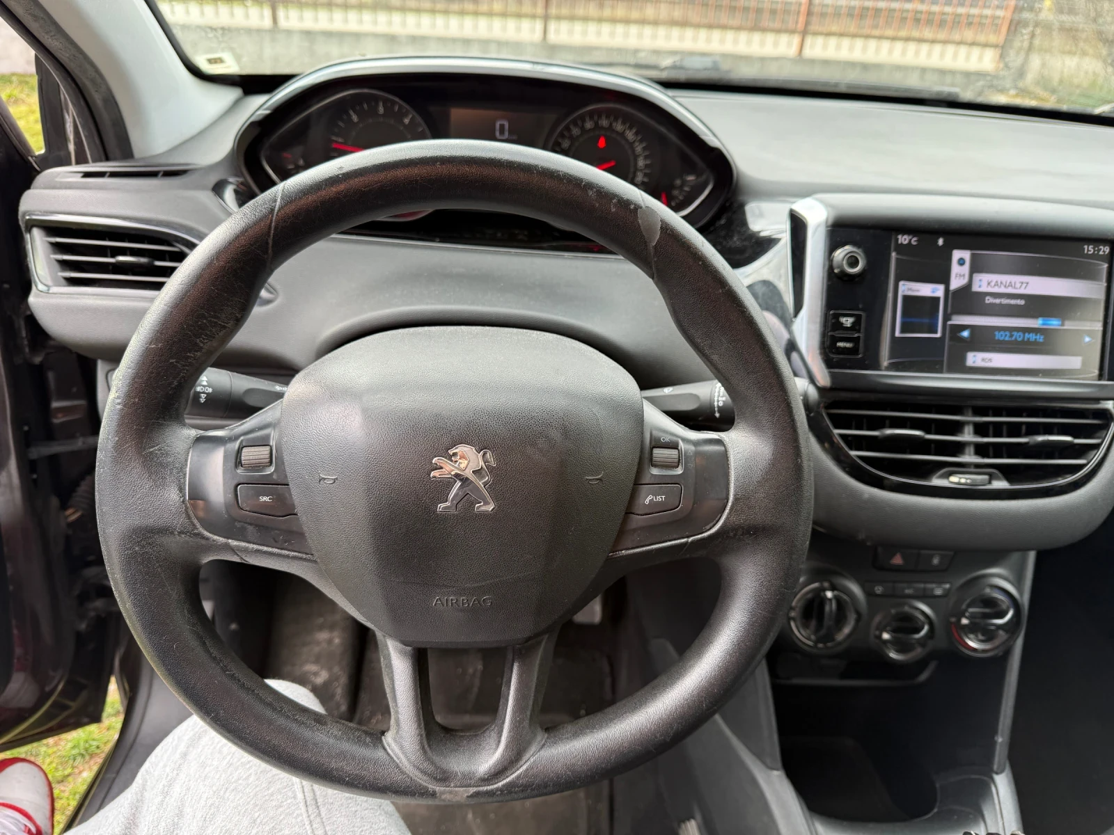 Peugeot 208 * 1.4HDI*  - изображение 5