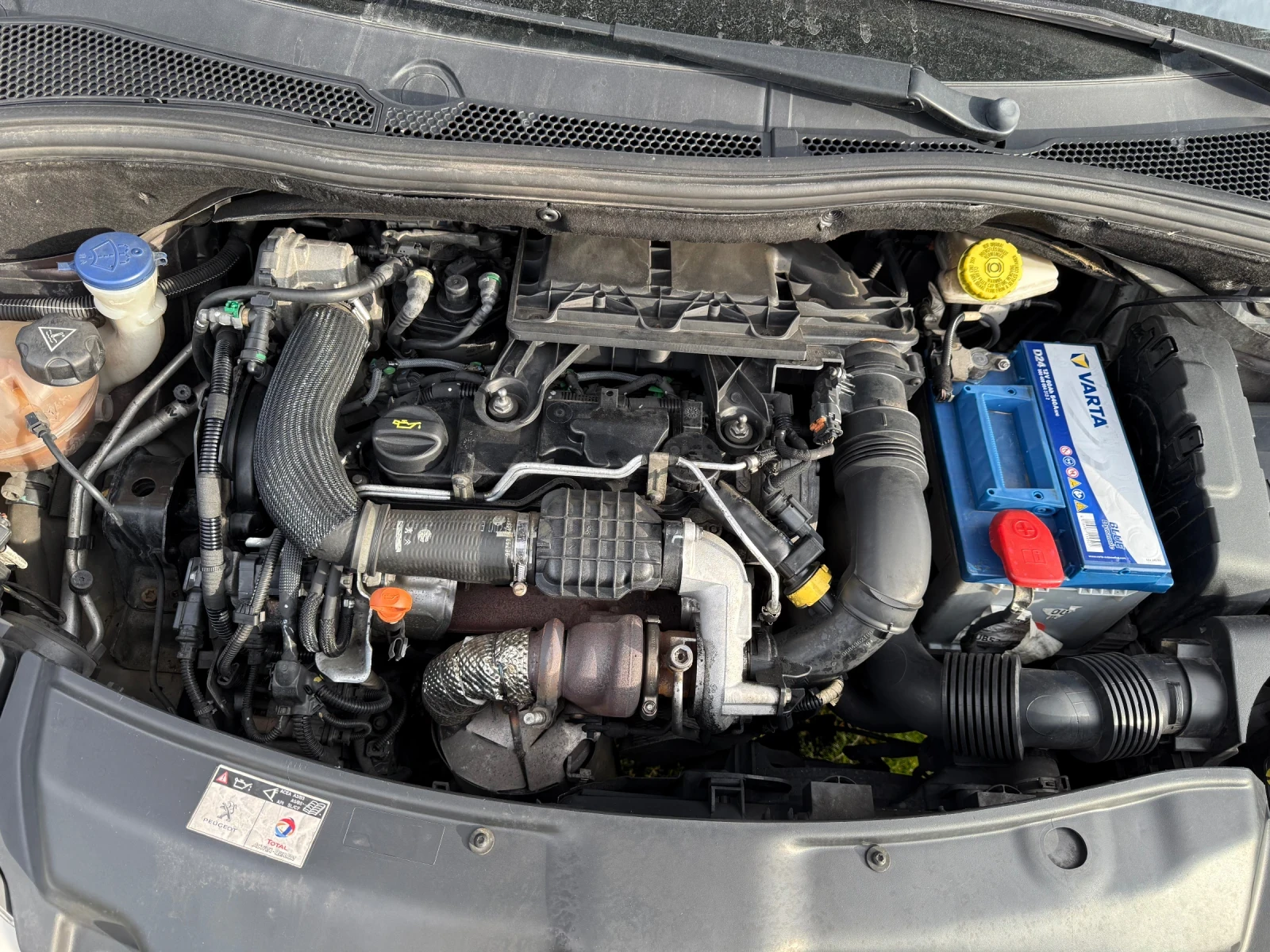 Peugeot 208 * 1.4HDI*  - изображение 10