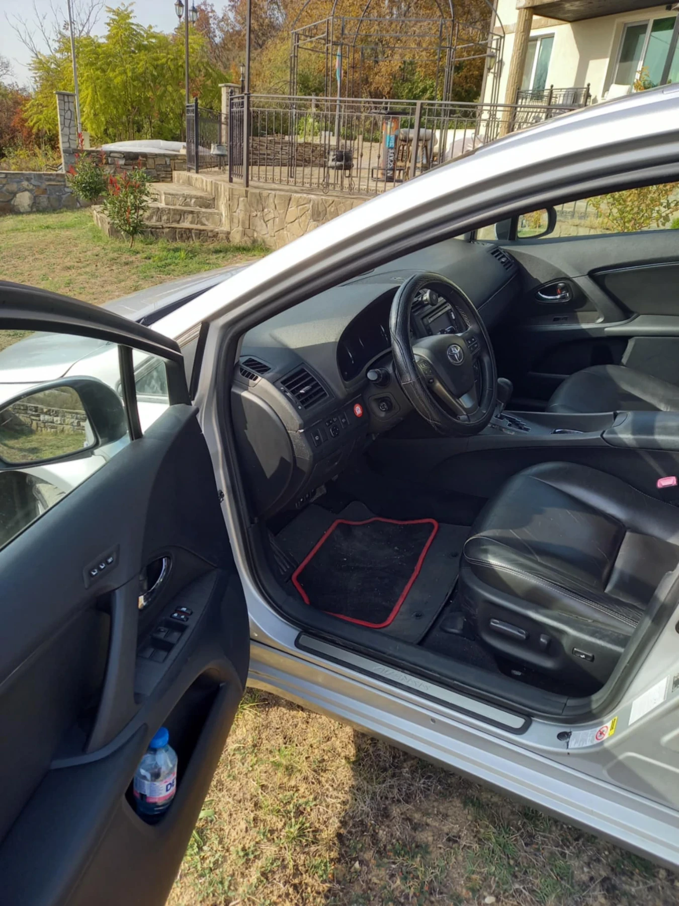 Toyota Avensis, снимка 6 - Автомобили и джипове - 53758305