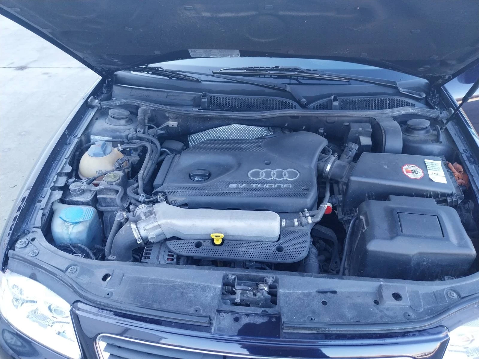Audi A3 1.8T, снимка 8 - Автомобили и джипове - 54495311