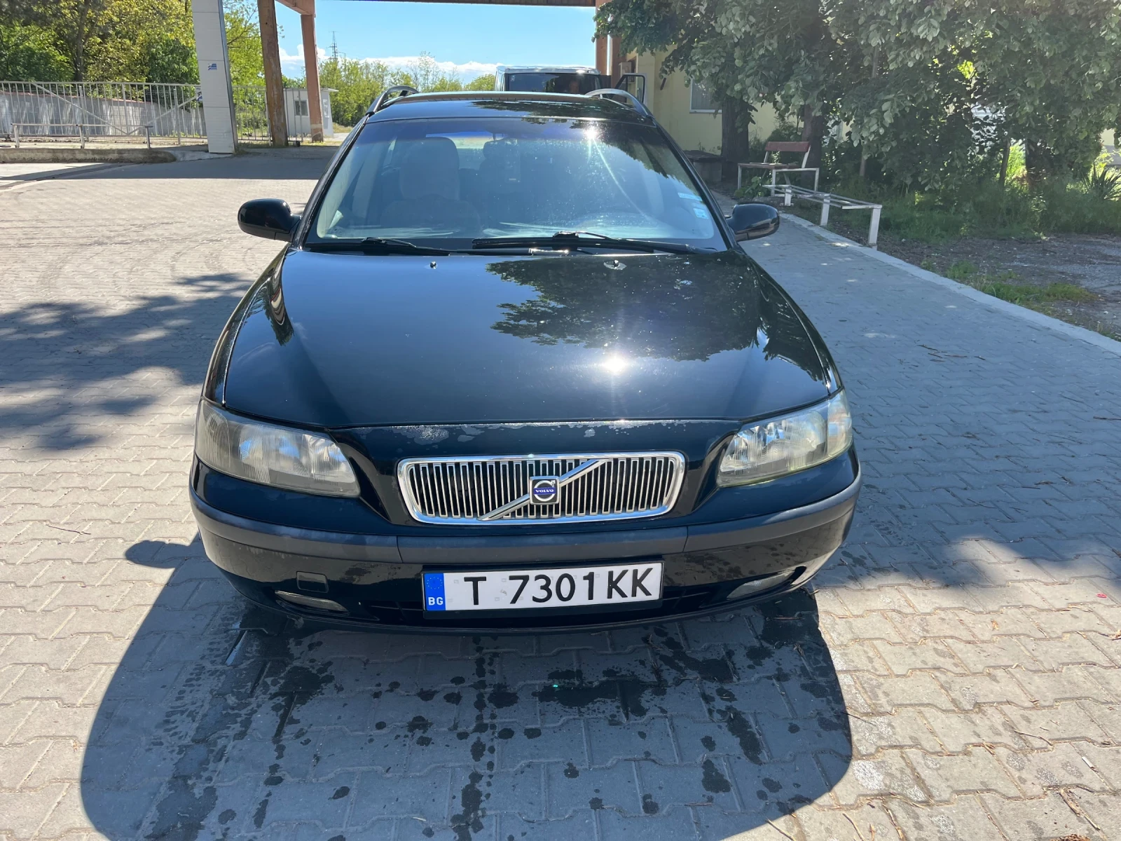 Volvo V70 2.4