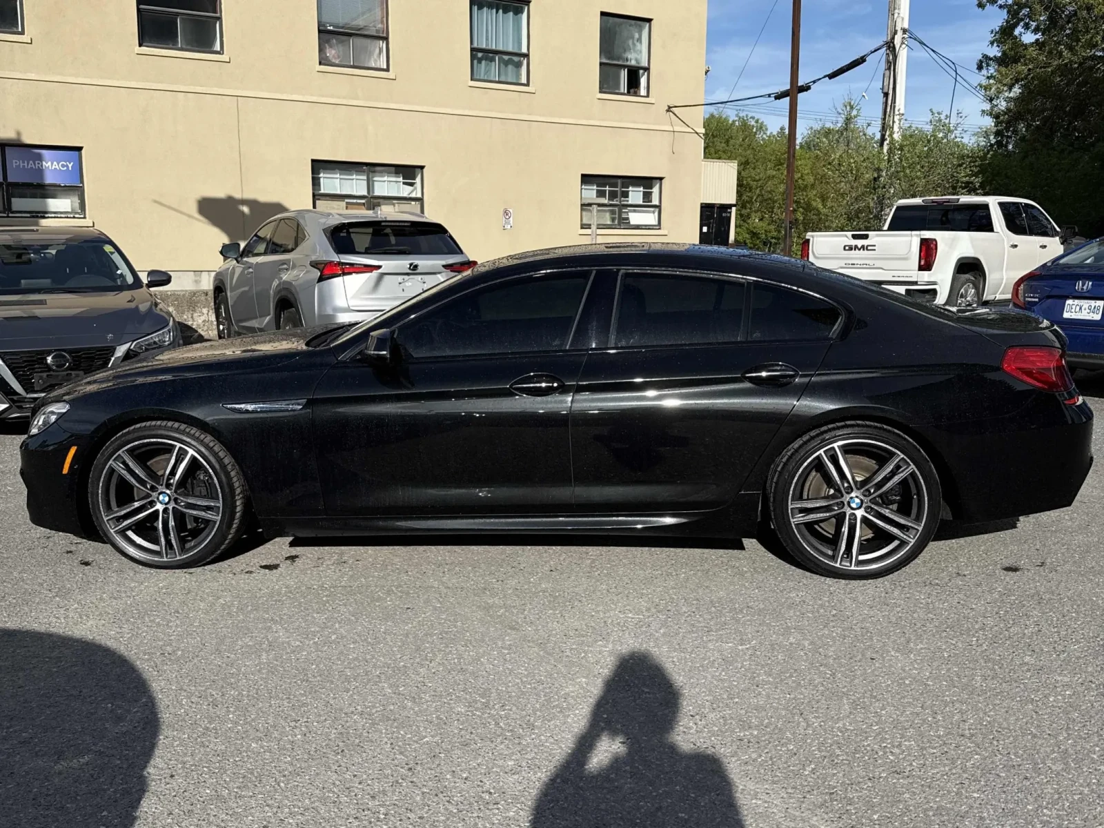 BMW 650 i xDrive Gran Coupe * V8 * ОБДУХВАНЕ * CARFAX, снимка 3 - Автомобили и джипове - 54839819