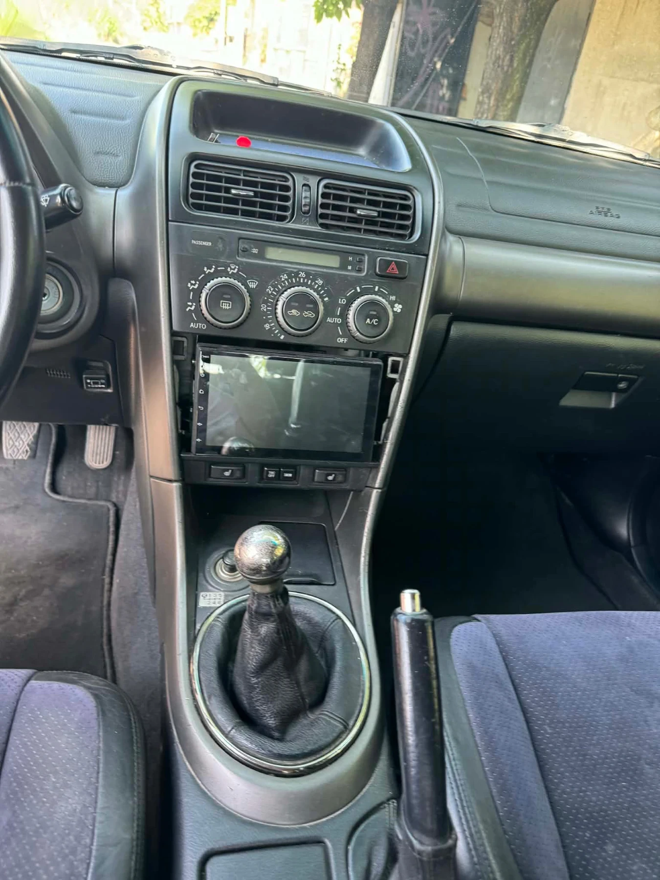 Lexus IS 200, снимка 4 - Автомобили и джипове - 54977597