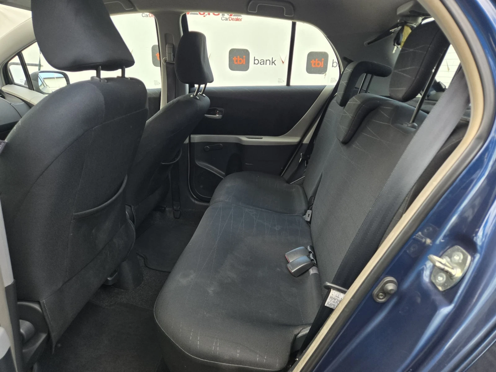 Toyota Yaris 1.4D4D-90кс= АВТОМАТ= КЛИМАТРОНИК= KEYLESS, снимка 9 - Автомобили и джипове - 55234058
