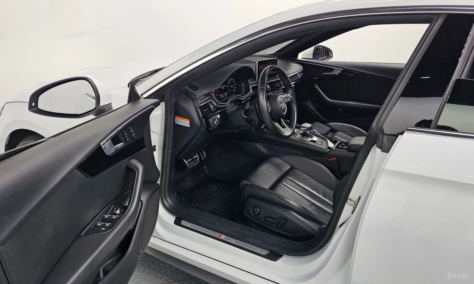 Audi A5 F5* 45TFSI* TEXNOTEST* , снимка 10 - Автомобили и джипове - 55234332