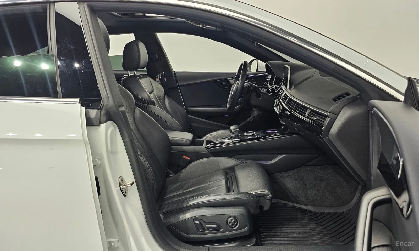 Audi A5 F5* 45TFSI* TEXNOTEST* , снимка 11 - Автомобили и джипове - 55234332