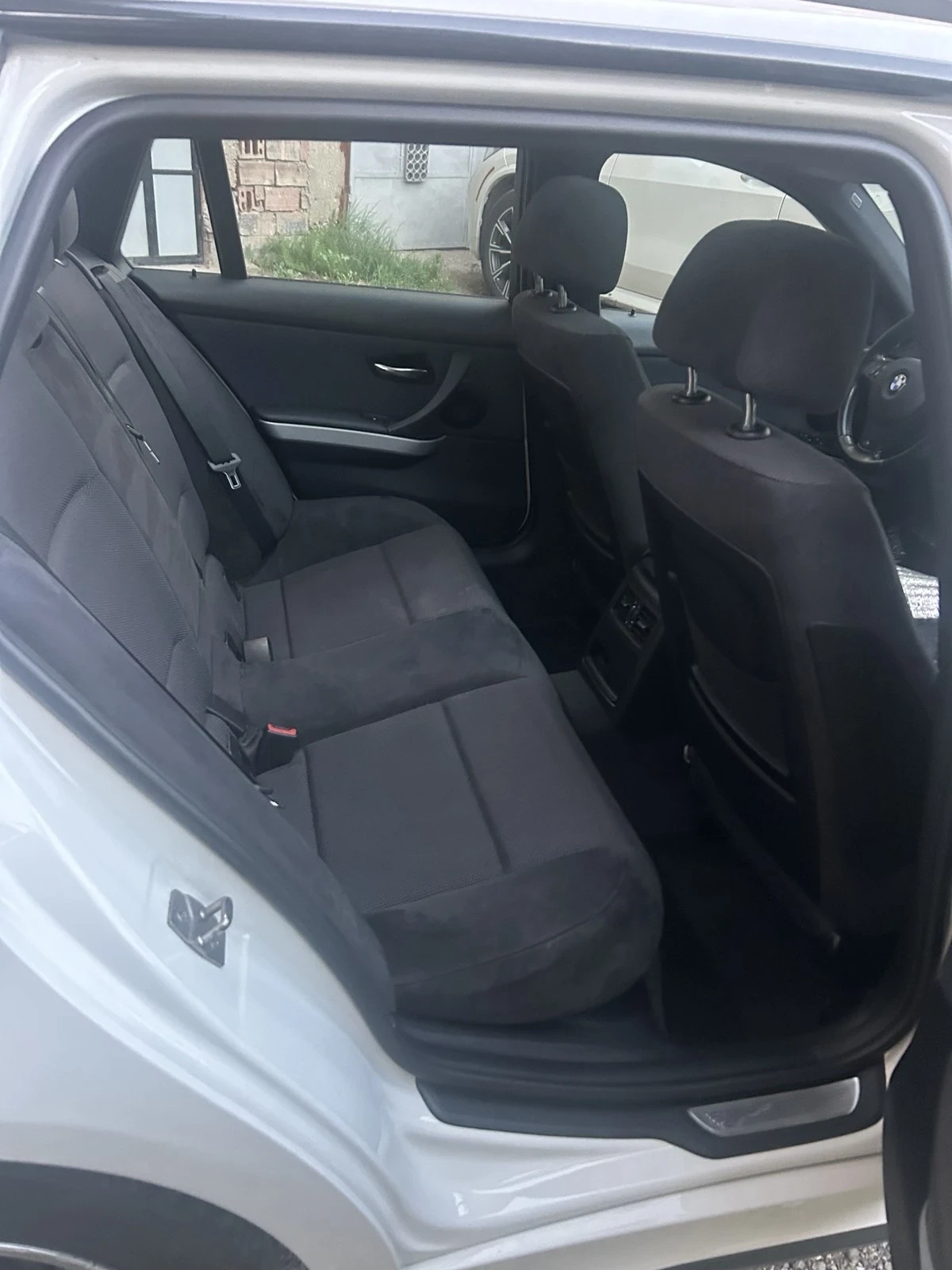 BMW 320 2.0D XDrive Mpack, снимка 10 - Автомобили и джипове - 55549642