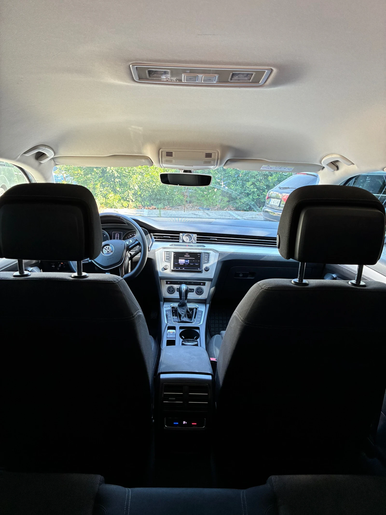 VW Passat, снимка 8 - Автомобили и джипове - 55681864
