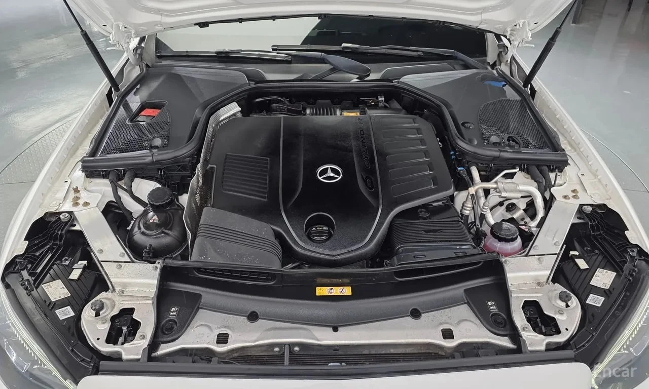 Mercedes-Benz E 450 4MATIC Exclusive /ОБДУХВАНЕ/ПАНОРАМА/BURMESTER/360, снимка 6 - Автомобили и джипове - 56010342